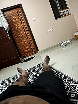 Snapshot of Mr_Batting_Man chatting on 10-17-25, 02:08 Mr Batting Man online show from 10-17-25, 02:08