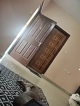 Snapshot of Mr_Batting_Man chatting on 10-11-25, 10:16 Mr Batting Man online show from 10-11-25, 10:16