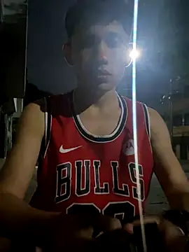 Snapshot of elfernh chatting on 10-29-25, 03:49 elfernh online show from 10-29-25, 03:49