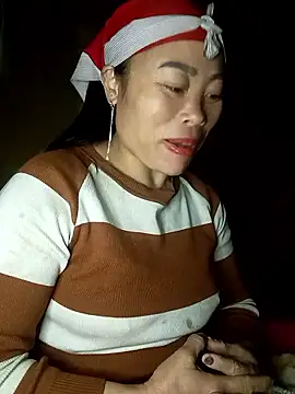 CoMay003 online show from 01-10-26, 01:34