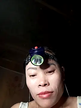 CoMay003 online show from 12-16-25, 01:04