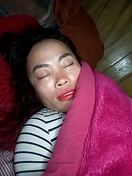 Snapshot of CoMay003 chatting on 01-16-26, 06:56 CoMay003 online show from 01-16-26, 06:56