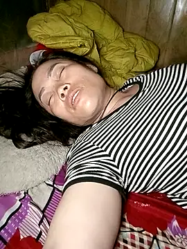 CoMay003 online show from 03-18-26, 09:37