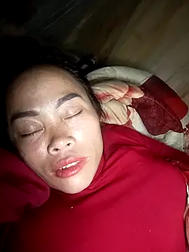 CoMay003 online show from 12-05-25, 09:34