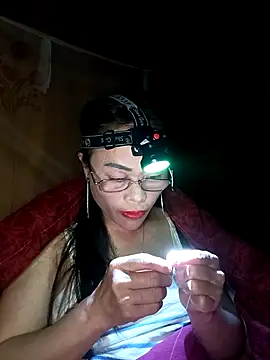 CoMay003 online show from 12-22-25, 02:39