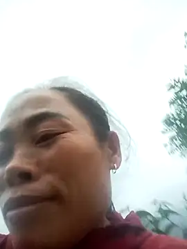 CoMay003 online show from 11-05-25, 10:29