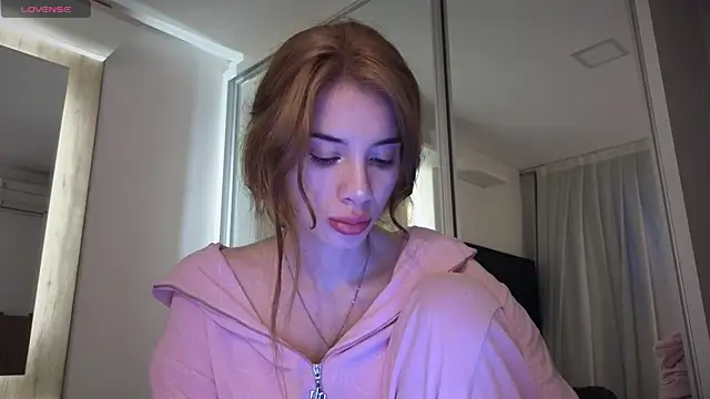 xxessx online show from 10-23-25, 10:08