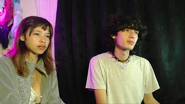 MixiPeach online show from 04-14-26, 02:16