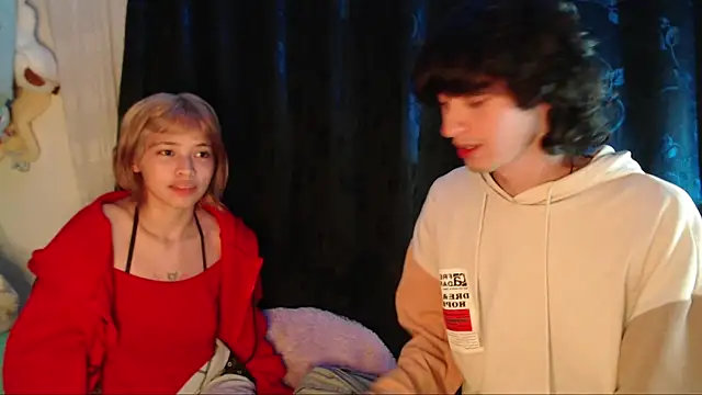 MixiPeach online show from 05-14-26, 08:33
