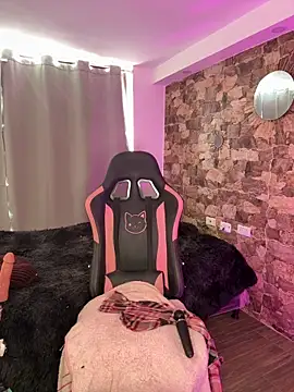 samiacooper25 online show from 03-26-26, 12:58