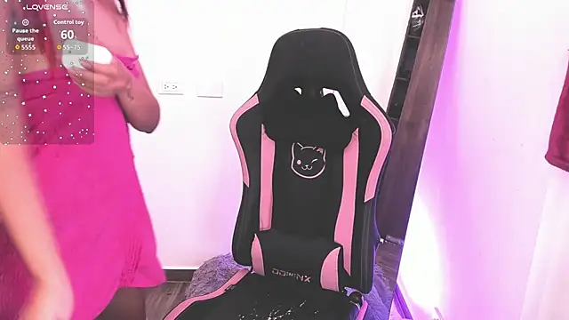 samiacooper25 online show from 09-10-25, 01:21