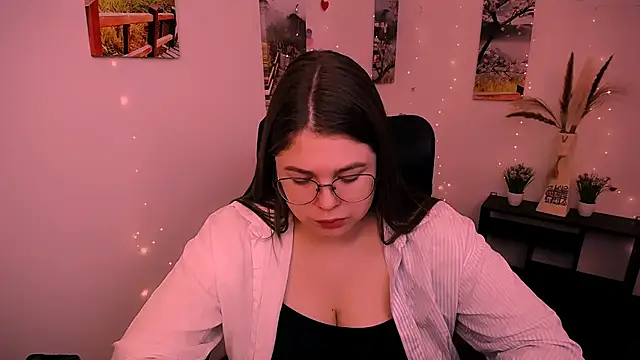 Snapshot of _Lovely_Mary chatting on 09-18-25, 07:11  Lovely Mary online show from 09-18-25, 07:11