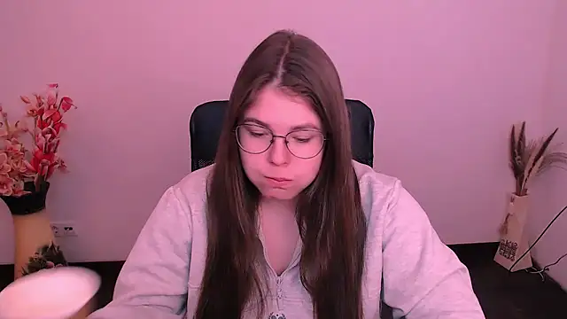 Snapshot of _Lovely_Mary chatting on 10-16-25, 06:43  Lovely Mary online show from 10-16-25, 06:43
