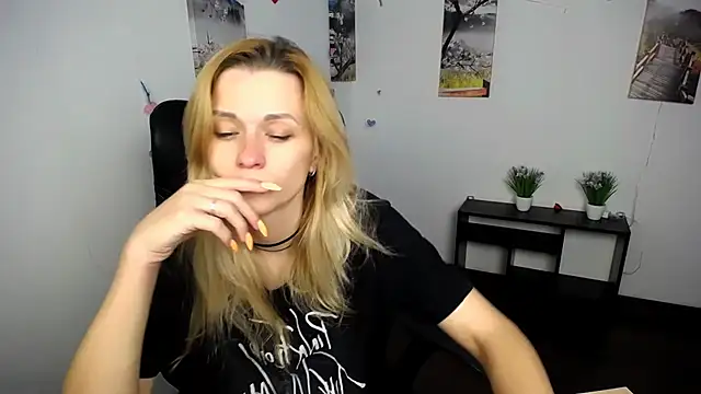PeppyMia online show from 10-20-25, 06:15
