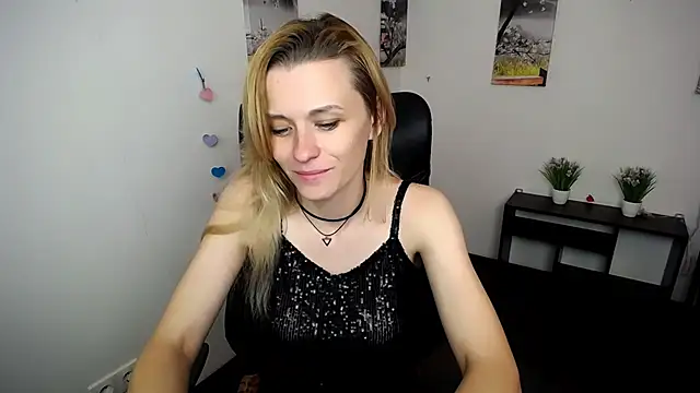 PeppyMia online show from 10-24-25, 06:12