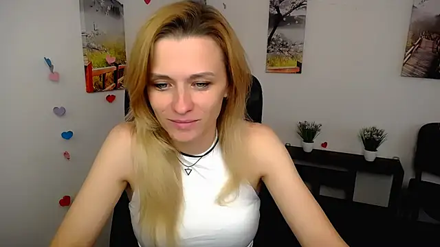 PeppyMia online show from 11-08-25, 07:56