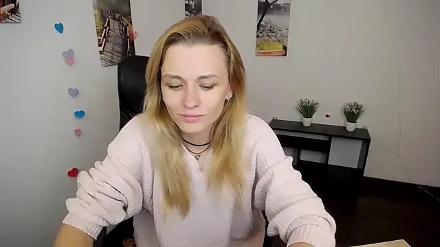 PeppyMia online show from 10-11-25, 06:58
