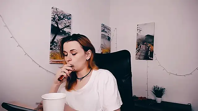 PeppyMia online show from 05-19-26, 06:42