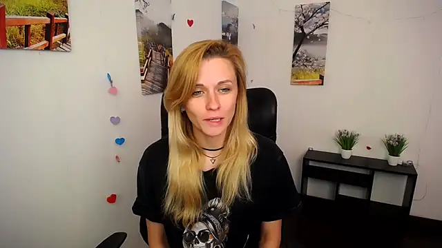 PeppyMia online show from 10-16-25, 10:45