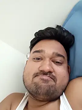 Snapshot of VadodaraBBC chatting on 10-20-25, 11:11 VadodaraBBC online show from 10-20-25, 11:11