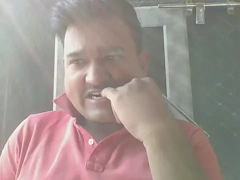 Snapshot of VadodaraBBC chatting on 11-16-25, 07:24 VadodaraBBC online show from 11-16-25, 07:24