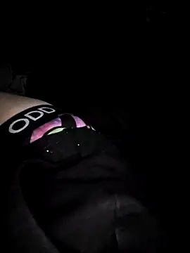 Snapshot of Romance32 chatting on 04-04-26, 08:54 Romance32 online show from 04-04-26, 08:54