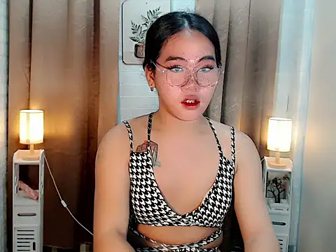 Snapshot of asian_slutt143 chatting on 04-03-26, 07:37 asian slutt143 online show from 04-03-26, 07:37