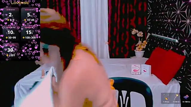 Snapshot of GoddessHORSECockx chatting on 01-12-26, 05:36 GoddessHORSECockx online show from 01-12-26, 05:36