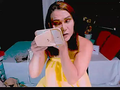 Snapshot of GoddessHORSECockx chatting on 01-08-26, 02:28 GoddessHORSECockx online show from 01-08-26, 02:28