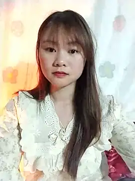 Snapshot of Sisi_dy01 chatting on 05-17-26, 01:27 Sisi dy01 online show from 05-17-26, 01:27