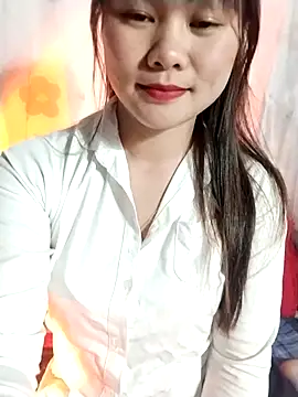 Snapshot of Sisi_dy01 chatting on 05-06-26, 01:48 Sisi dy01 online show from 05-06-26, 01:48