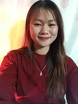 Snapshot of Sisi_dy01 chatting on 05-15-26, 10:52 Sisi dy01 online show from 05-15-26, 10:52