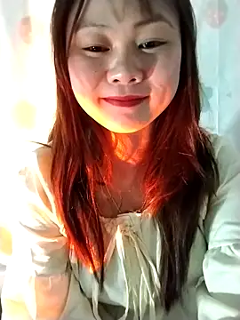 Snapshot of Sisi_dy01 chatting on 04-29-26, 11:44 Sisi dy01 online show from 04-29-26, 11:44