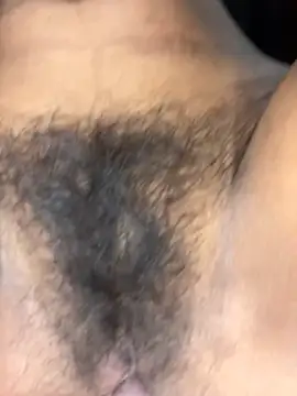 Snapshot of tanisha-2005 chatting on 09-09-25, 05:00 tanisha-2005 online show from 09-09-25, 05:00