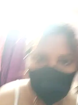 misspriya03 online show from 01-05-26, 05:27