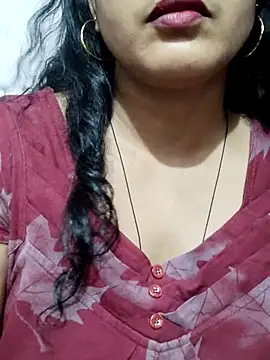 Snapshot of spicysuhana chatting on 06-17-26, 07:19 spicysuhana online show from 06-17-26, 07:19