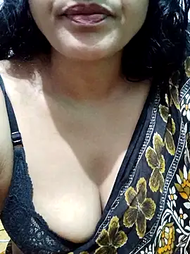 spicysuhana online show from 10-17-25, 10:33