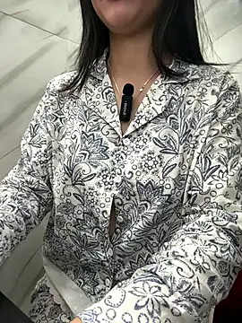 Voyerra g online show from 12-04-25, 01:37