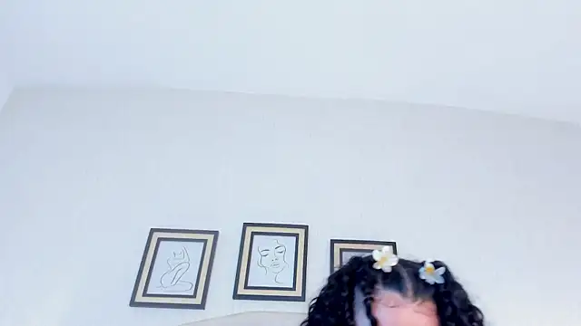 cristhi esterling online show from 10-30-25, 12:14