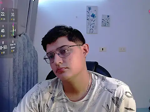 yesitwink  online show from 05-06-26, 02:37