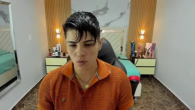 KAROLLJONES1 online show from 10-09-25, 02:56