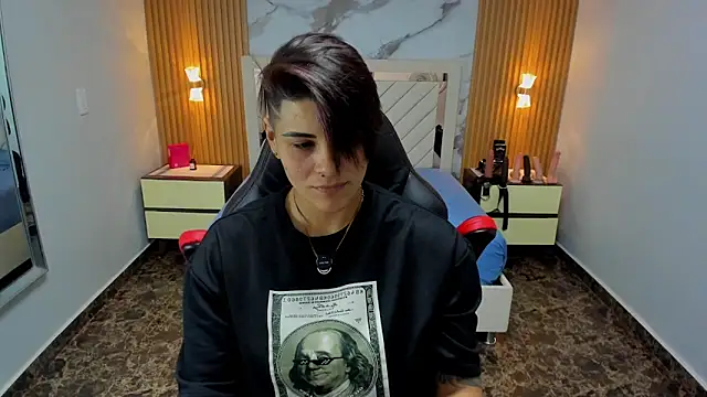 KAROLLJONES1 online show from 02-12-26, 07:02