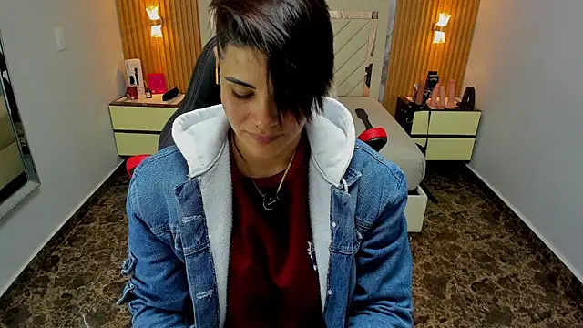 KAROLLJONES1 online show from 02-06-26, 07:21