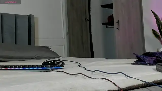 Ice Princess  online show from 10-08-25, 04:58