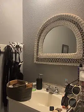 goddessmissmia online show from 10-01-25, 07:40