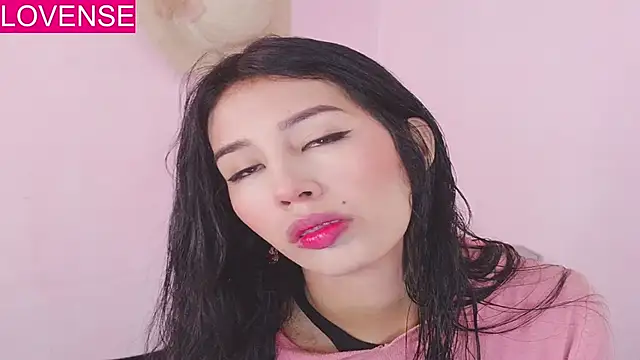 Miss Charlottet online show from 05-05-26, 02:20