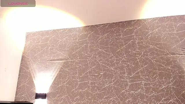 Miss Charlottet online show from 12-15-25, 09:20