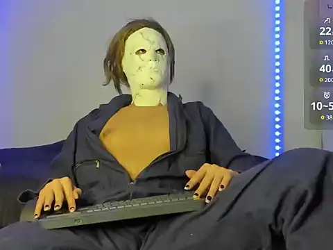 Snapshot of Alexxx_savage chatting on 10-14-25, 03:51 Alexxx savage online show from 10-14-25, 03:51