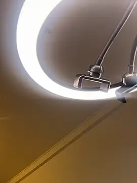 princesaliay online show from 01-08-26, 10:21