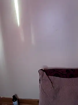 princesaliay online show from 12-13-25, 08:04